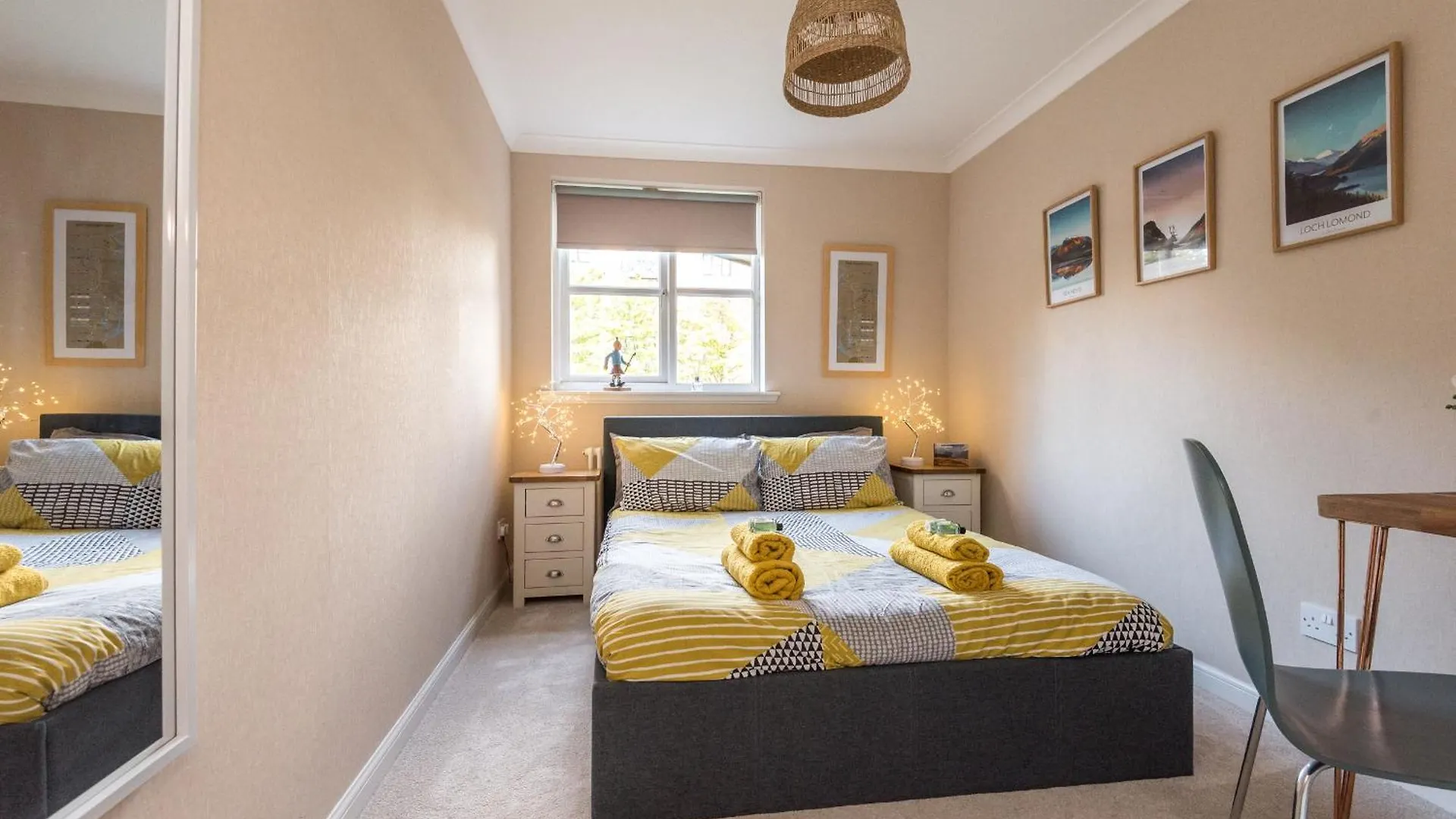 Apartment Cosy Roseburn Apartment, Edinburgh - 2 Bedrooms, Free Parking