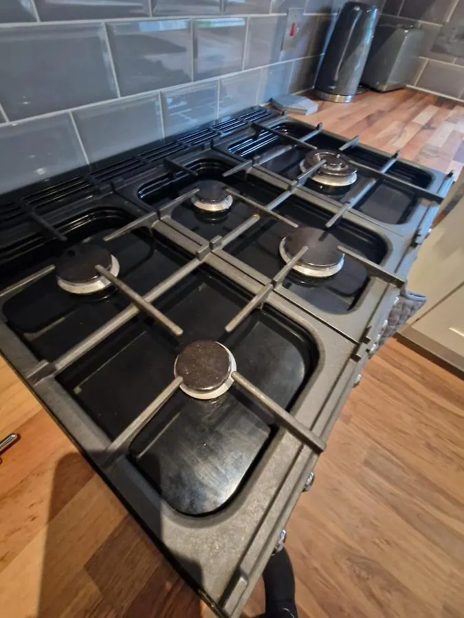 Cosy Roseburn Apartment, Edinburgh - 2 Bedrooms, Free Parking United Kingdom