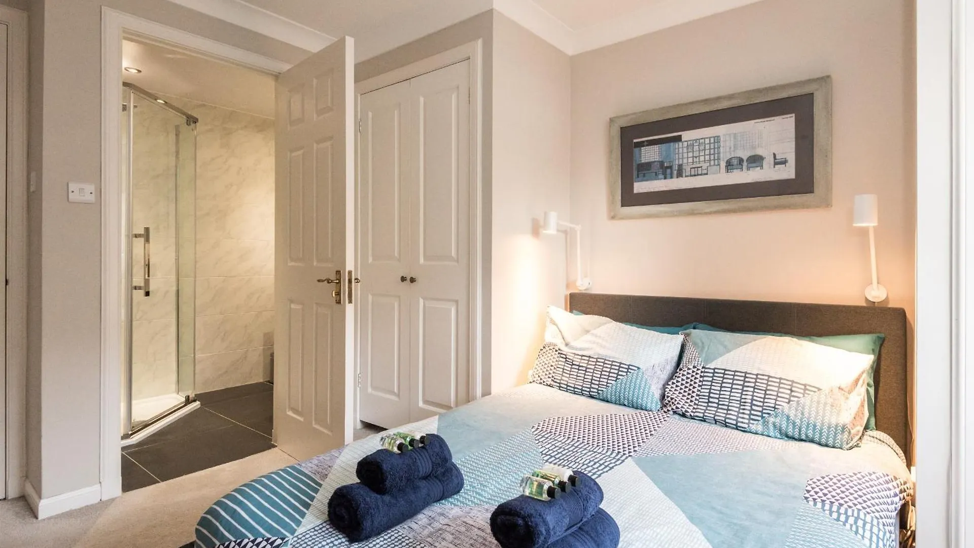 Apartment Cosy Roseburn Apartment, Edinburgh - 2 Bedrooms, Free Parking